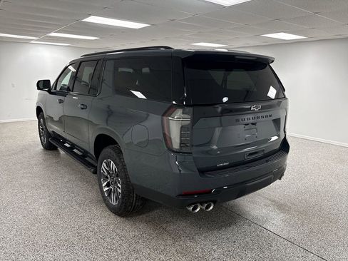 New 2026 Chevrolet Suburban Z71 w/ Comfort Package AWD/4WD image 6