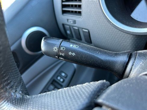 Used 2015 Toyota Tacoma PreRunner w/ SR5 Package RWD image 21