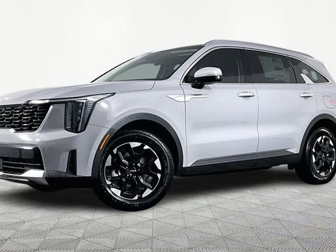New 2026 Kia Sorento S image 1
