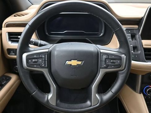 Used 2023 Chevrolet Tahoe Premier AWD/4WD image 18