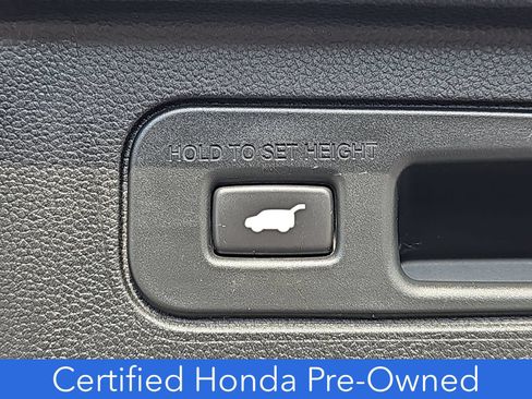 Certified 2024 Honda Pilot TrailSport image 15