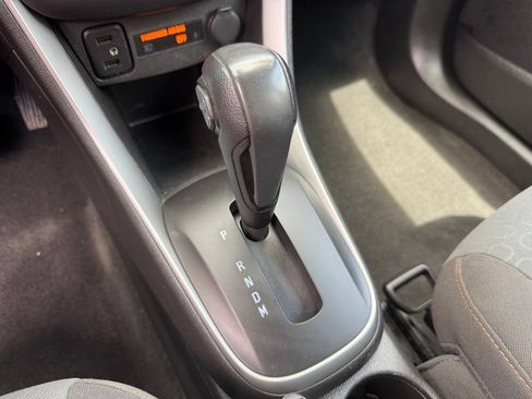 Used 2018 Chevrolet Trax LS AWD/4WD image 27