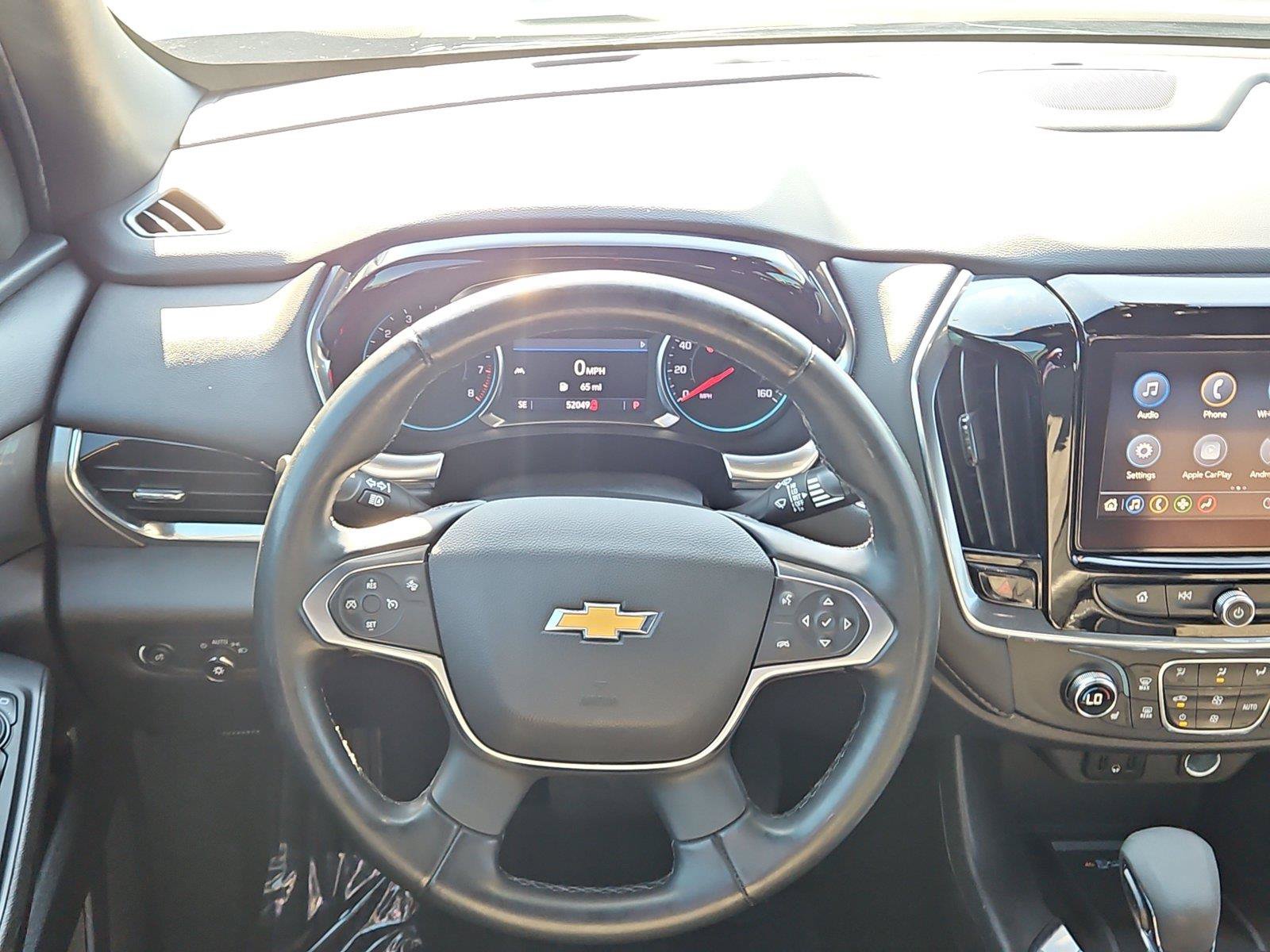 Used 2023 Chevrolet Traverse LT FWD image 11