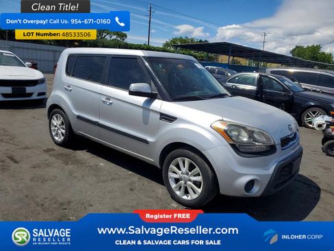Used 2012 Kia Soul + w/ Audio Pkg image 5