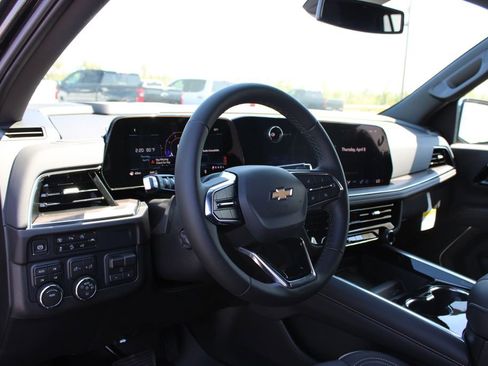 New 2026 Chevrolet Tahoe Premier w/ Sun And Tow Package AWD/4WD image 25