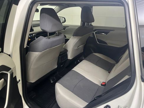 Used 2023 Toyota RAV4 XLE image 25