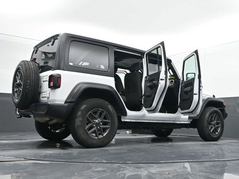 Used 2024 Jeep Wrangler Sport S image 72