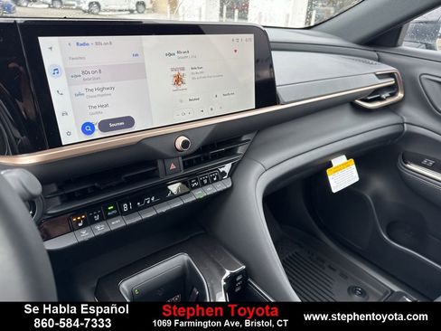 New 2025 Toyota Crown Signia image 19