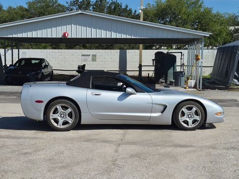 Used 1998 Chevrolet Corvette Convertible w/ Memory Pkg RWD image 4
