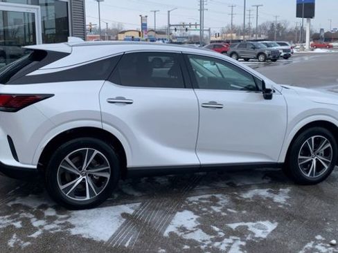 Used 2024 Lexus RX 350 Premium w/ Convenience Package image 2