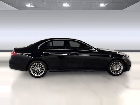 Used 2023 Mercedes-Benz E 350 4MATIC Sedan image 8