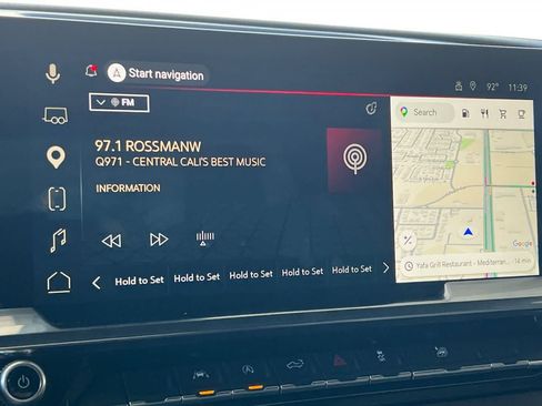 Used 2025 GMC Sierra 1500 SLT RWD image 21