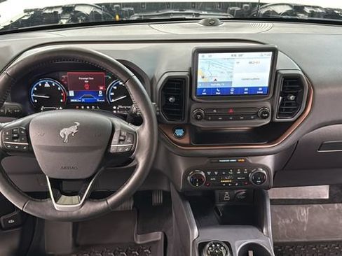 Used 2023 Ford Bronco Sport Outer Banks w/ Tech Package AWD/4WD image 11