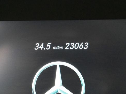 Used 2023 Mercedes-Benz C 300 Coupe image 35