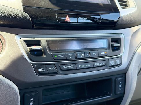 Used 2016 Honda Pilot EX-L image 11