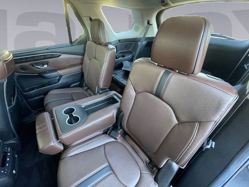 Used 2024 Honda Pilot Elite image 16