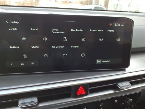 Used 2026 Kia Sorento LX FWD image 19