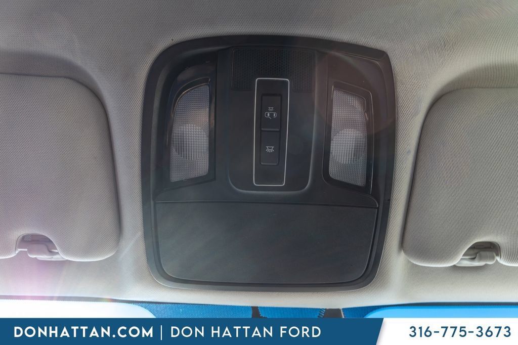 Used 2019 Kia Sorento FWD V6 image 14