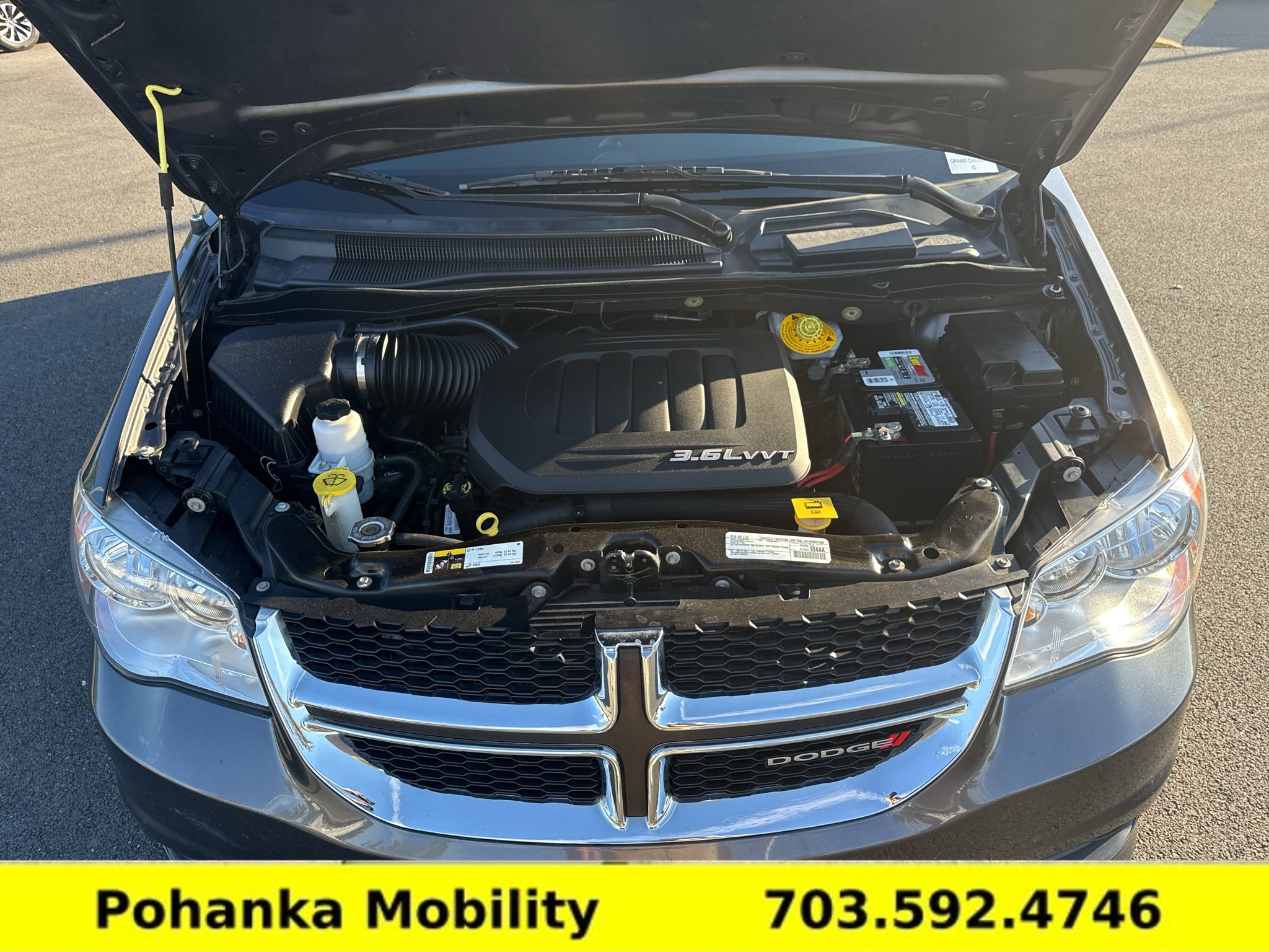 Used 2017 Dodge Grand Caravan SXT FWD image 29