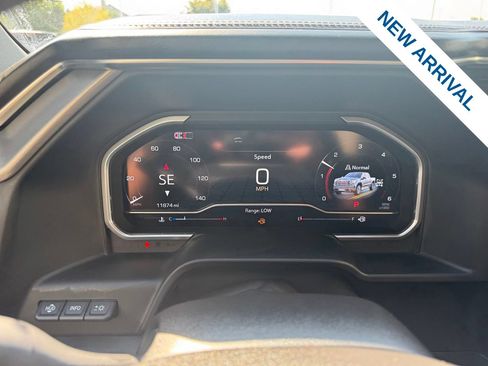 Used 2024 GMC Sierra 1500 Denali w/ Technology Package AWD/4WD image 23