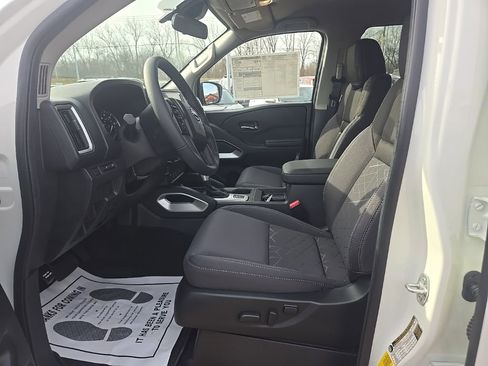 New 2026 Nissan Frontier SV w/ All-Weather Content Package image 9