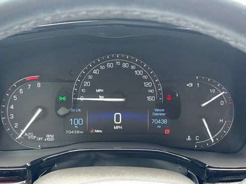 Used 2018 Cadillac XT5 Premium Luxury w/ Driver Assist Package FWD image 32