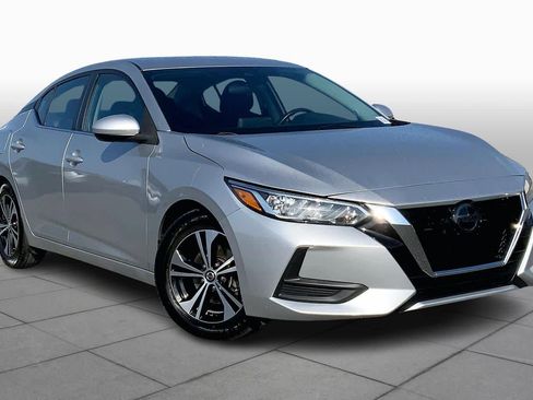 Used 2021 Nissan Sentra SV image 3