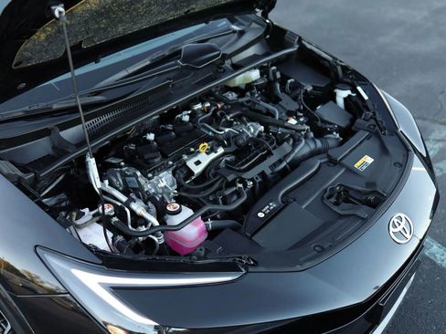 Used 2024 Toyota Prius XLE image 45