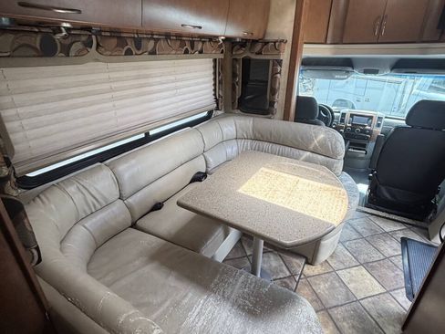 Used 2013 Mercedes-Benz Sprinter 3500 image 20