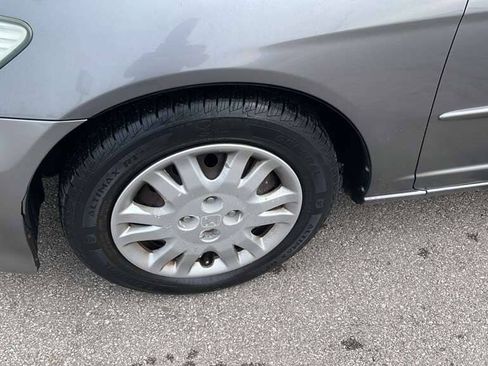 Used 2004 Honda Civic LX image 10