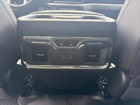 Used 2025 Chevrolet Silverado 1500 LTZ w/ LTZ Premium Package AWD/4WD image 14