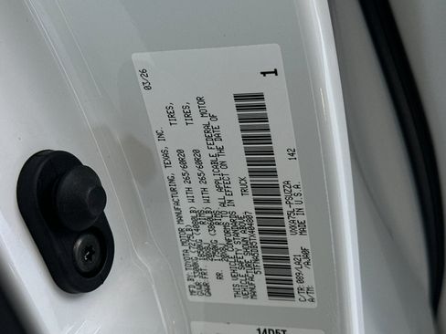 New 2026 Toyota Tundra Platinum image 27