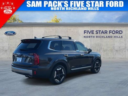 Used 2025 Kia Telluride S AWD/4WD image 9
