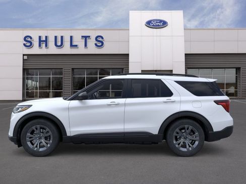 New 2026 Ford Explorer Active w/ Active Comfort Package AWD/4WD image 4