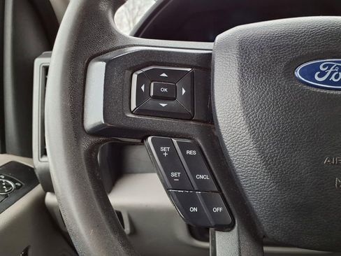 Used 2020 Ford F250 XL w/ Power Equipment Group image 8