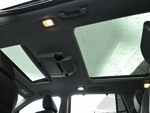 Used 2022 Honda Pilot Elite image 5