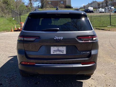 New 2026 Jeep Grand Cherokee L Limited w/ Luxury Tech Group II RWD image 30
