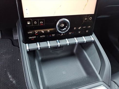 Used 2026 GMC Terrain Denali image 31