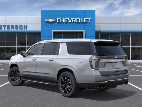 New 2026 Chevrolet Suburban Premier AWD/4WD image 6