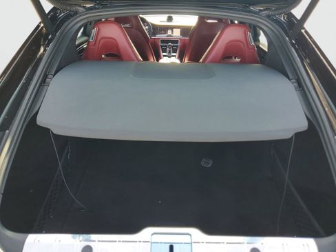 Used 2023 Porsche Panamera Platinum Edition image 8