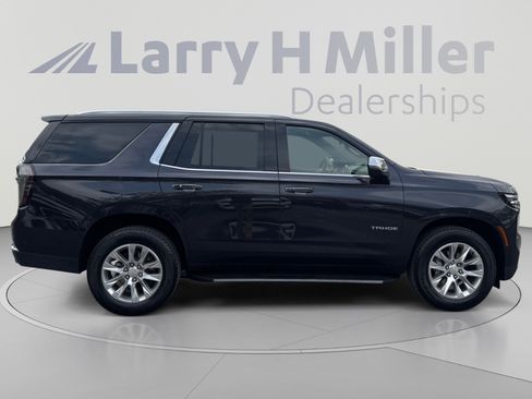 Used 2025 Chevrolet Tahoe Premier AWD/4WD image 6