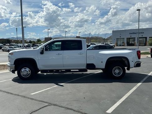 Used 2020 Chevrolet Silverado 3500 LTZ w/ LTZ Plus Package AWD/4WD image 2