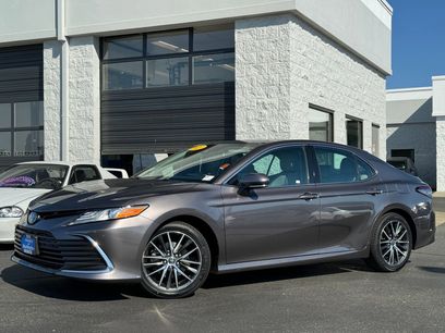 Used 2021 Toyota Camry XLE w/ Navigation Upgrade Package