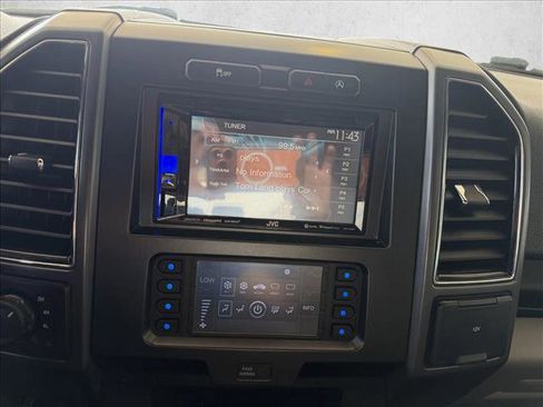 Used 2018 Ford F150 XLT AWD/4WD image 13