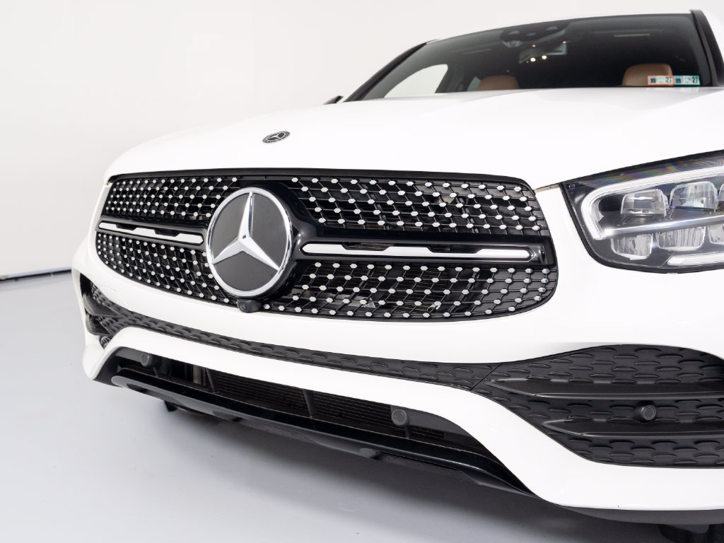 Used 2020 Mercedes-Benz GLC 300 4MATIC Coupe image 42