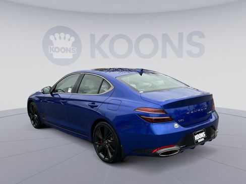 Used 2023 Genesis G70 3.3T w/ Sport Prestige Package image 4