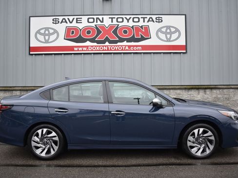 Used 2023 Subaru Legacy Touring XT image 4