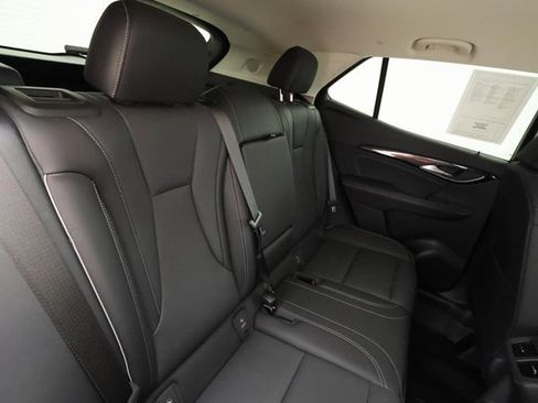 Used 2023 Buick Envision Essence image 23