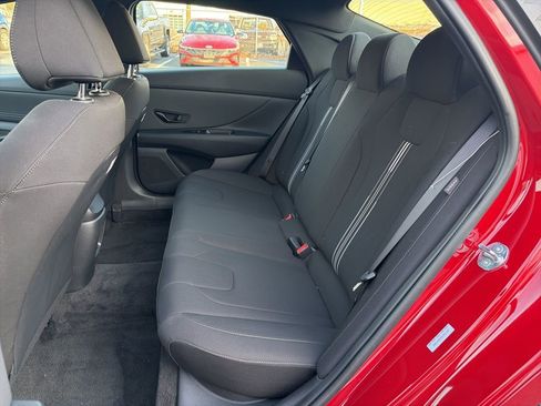 New 2025 Hyundai Elantra Sport image 22