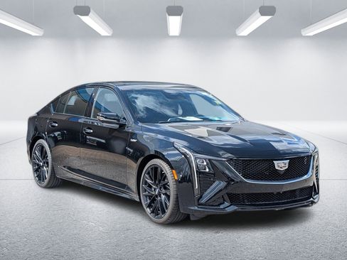 Certified 2025 Cadillac CT5 V w/ LPO, Blue Accent Package RWD image 9